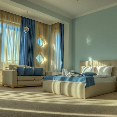 Hotel Chateau Des Bergers Ταργκόβιστε Εξωτερικό φωτογραφία