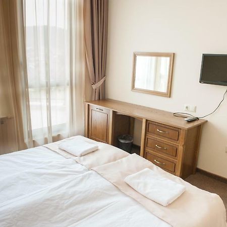 Hotel Chateau Des Bergers Ταργκόβιστε Εξωτερικό φωτογραφία