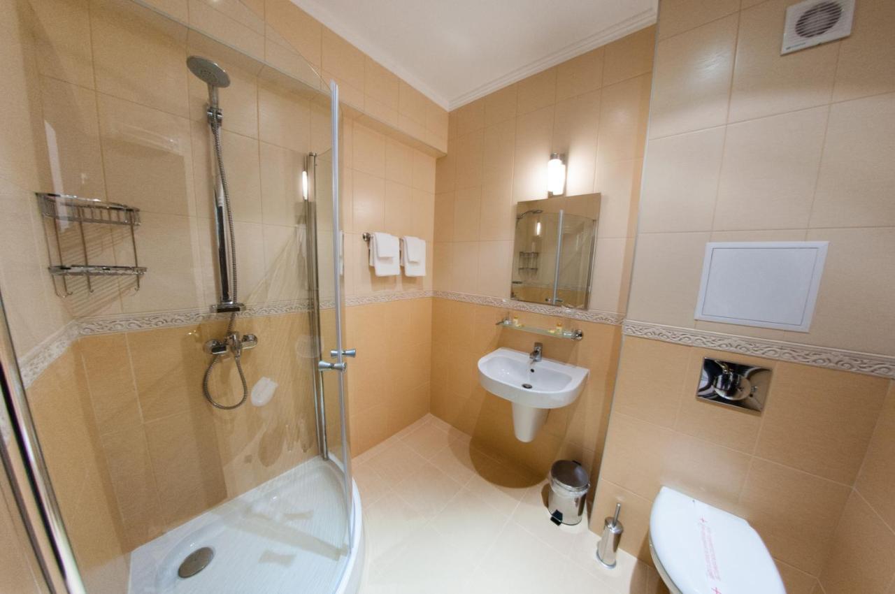 Hotel Chateau Des Bergers Ταργκόβιστε Εξωτερικό φωτογραφία